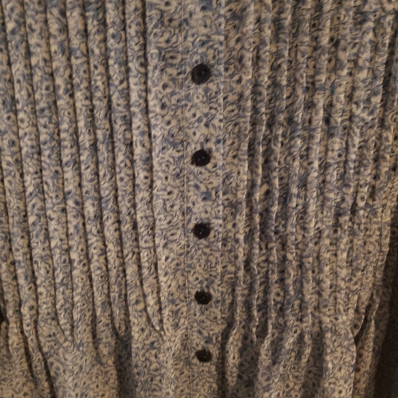 Blouse - Picture 6 of 8